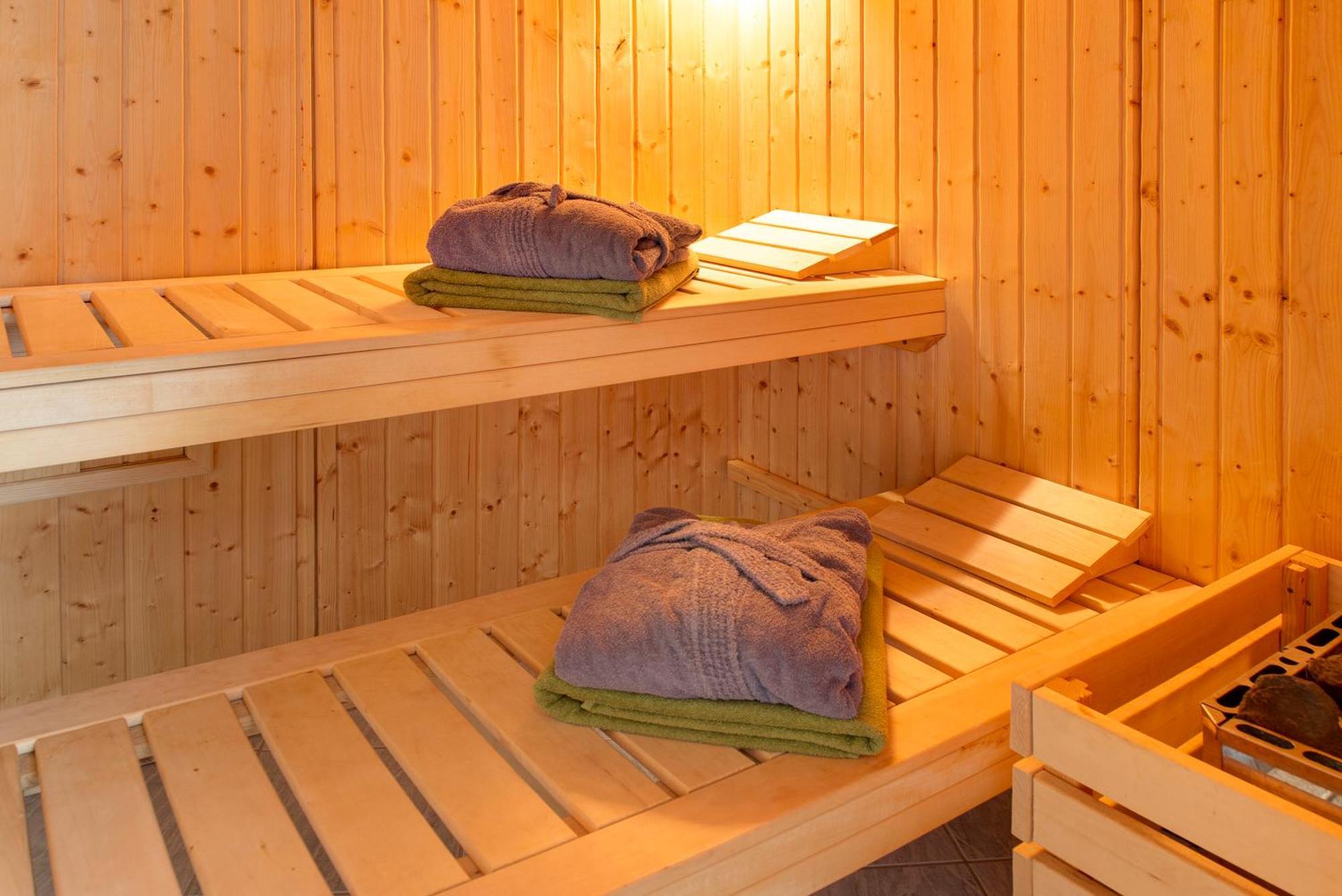 Spawo Mit Sauna Und Whirpool Pfullendorf Dış mekan fotoğraf