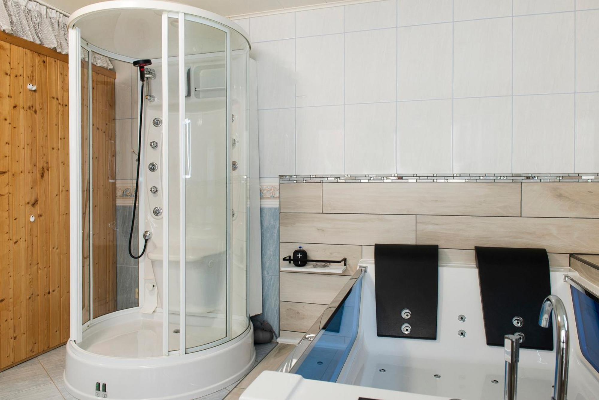 Spawo Mit Sauna Und Whirpool Pfullendorf Dış mekan fotoğraf